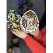 Солодкий подарунковий бокс для дитини, набір цукерок у дерев'яній коробці з дракошею