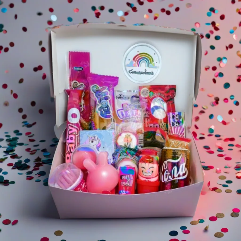 Коробка солодощів для дівчинки, Сюрприз бокс, Подарункові набори для дівчаток,Смаколики на свято дитині