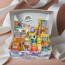 Sweet Box для дітлахів, Подарунковий бокс для дитини, Набір смаколиків для дитячого свята