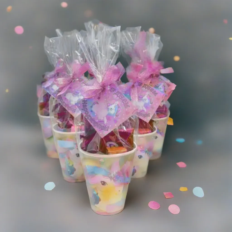 Набір для дитячого свята, Міні-Подарунок з яскравими цукерками, привітання для першокласника