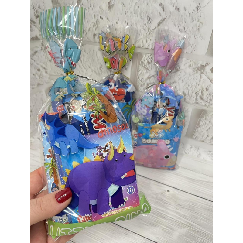 Креативне частування для новорічного свята, Оригінальні комплекти цукерок для дитячої вечірки