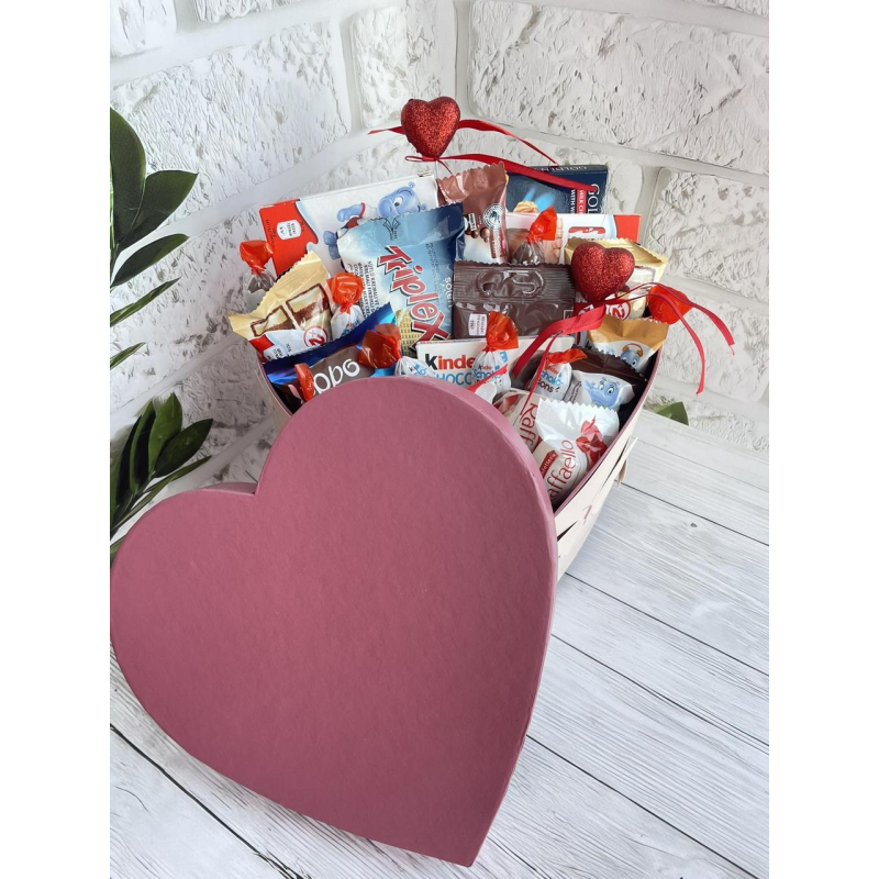 Романтичний подарунок «Пристрасть» для коханої, Бокс із солодощами, оригінальний набір для дівчини