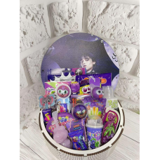 Солодкий бокс Уенсдеї Аддамс, Незвичайний презент для підлітка, Набір солодощів для дівчинки