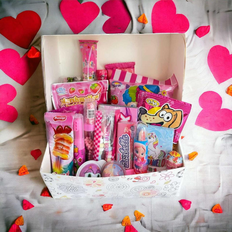 Солодкий бокс для дітей,Подарунковий бокс для дівчинки, Сюрприз подарунок,  Смаколики на свято дитині