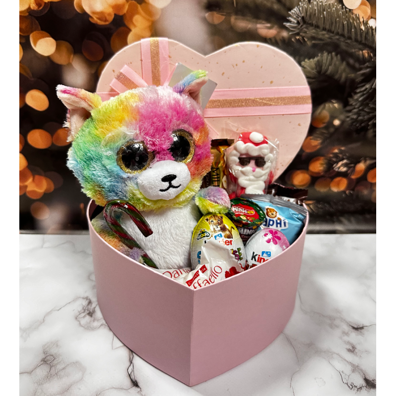 Набір цукерок з іграшкою коробки у вигляді серця подарунковий набір солодощів для дитини Набір цукерок з іграшкою коробки у вигляді серця подарунковий набір солодощів для дитини