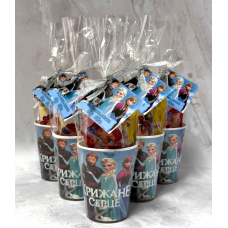 Набір із солодощами для дітей індивідуальний подарунковий стакан для дитини набір цукерок