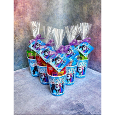 Солодкий стакан для дитини, набір цукерок з листівкою