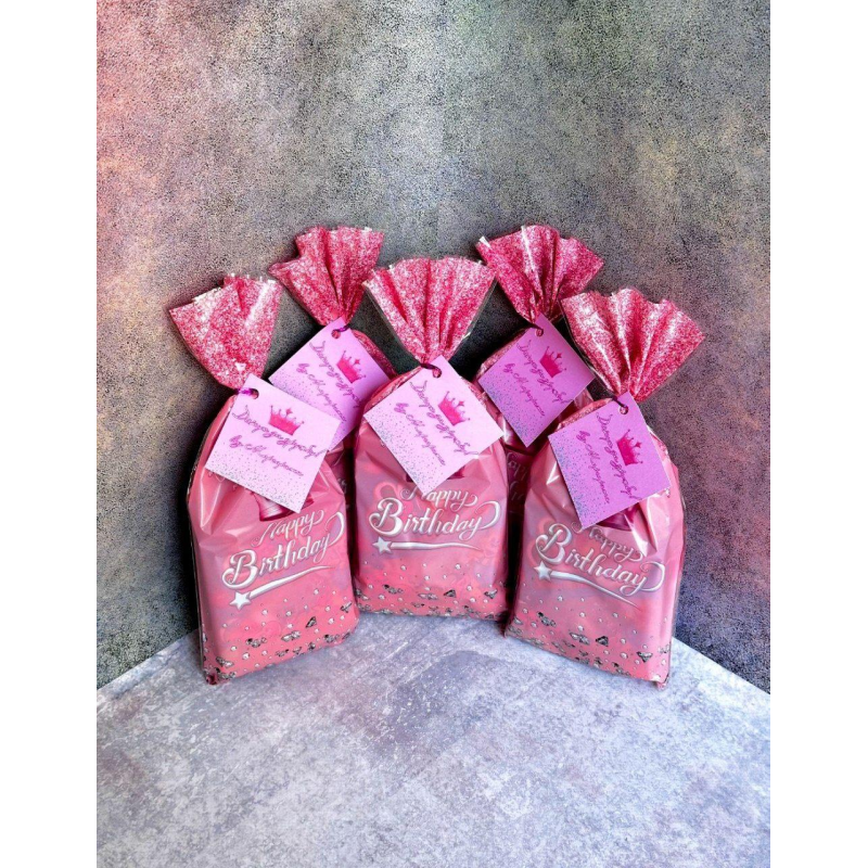 Солодке частування для дитячого садка, святкові пакунки.