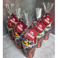 Солодка склянка для дітей, подарунок дитині з солодощів на день народження.