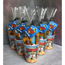 Солодка склянка для дітей, подарунок дитині з солодощів на день народження.