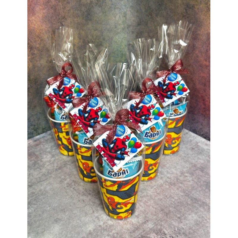 Склянки із солодощами для дітей