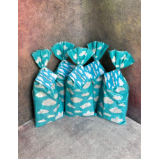 Пакунок із солодощами, подарунки для свята