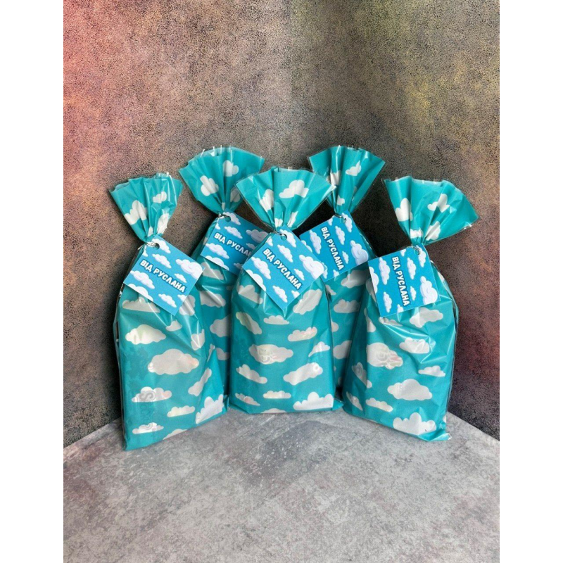 Пакунок із солодощами, подарунки для свята